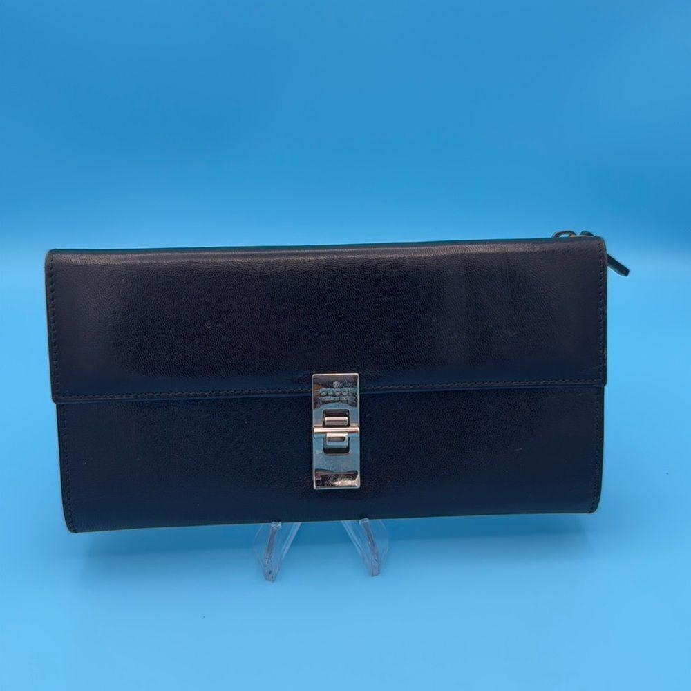 GUCCI-vintage black with silver hardware soft leather long wallet-clasp closure